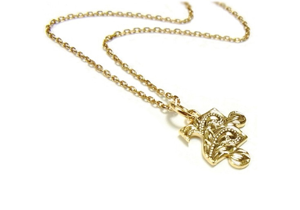 <strong>puzzle necklace</strong>